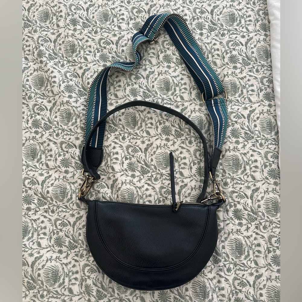 Anthropologie || Urban Original || Crossbody Bag